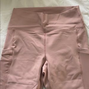 Pink fabletics leggings